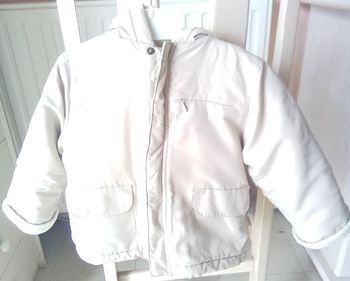 Blouson à capuche 18 mois