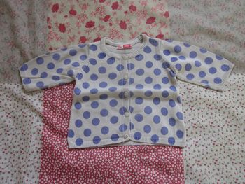 Gilet coton gris à pois 3 mois