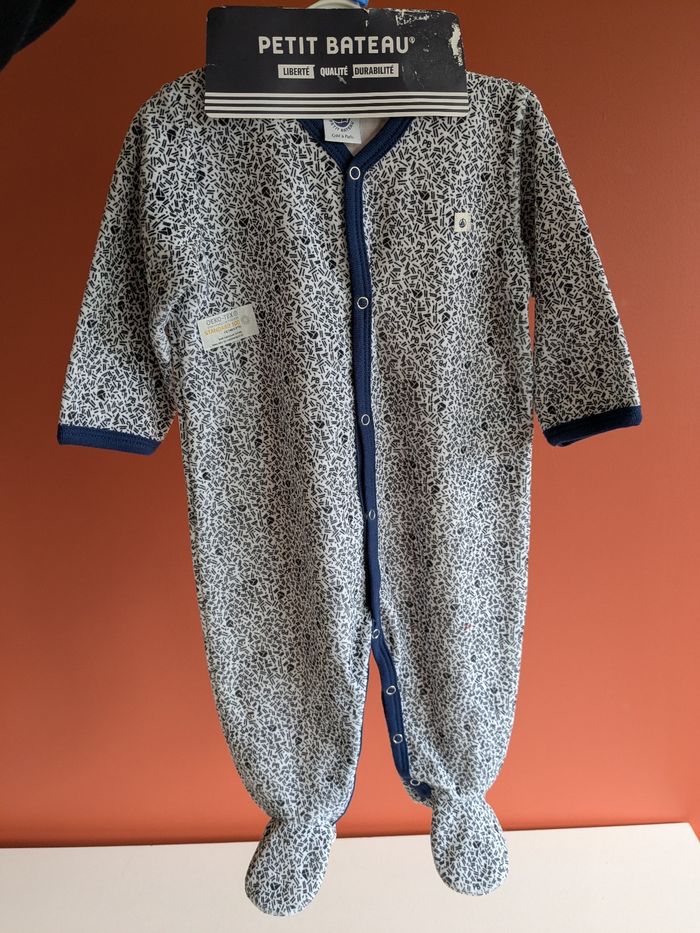Pyjama Petit Bateau 9 mois NEUF