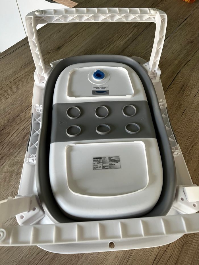 Baignoire bébé avec coussin - photo numéro 3