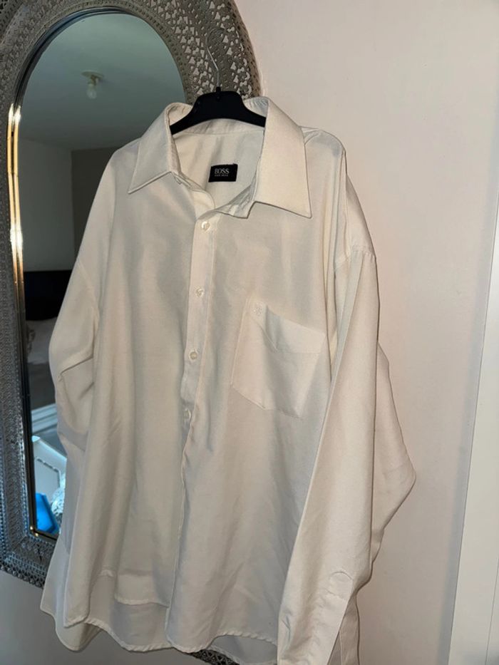 Chemise blanche Hugo boss taille xl