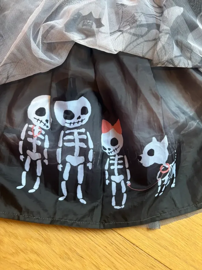 Jupe Halloween H&M 110/116 6 ans - Portée 1 fois - photo numéro 4