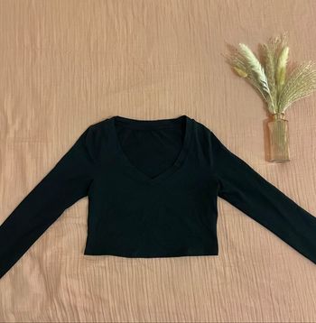 Top noir, manches longues, col V, pour femme