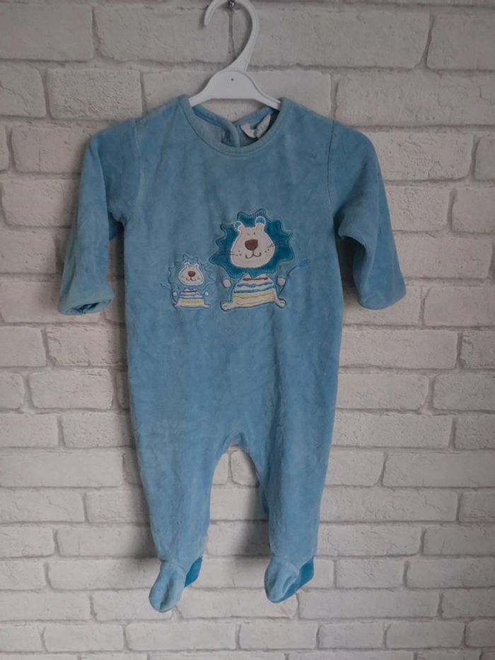 Pyjama Babibou taille 12 mois