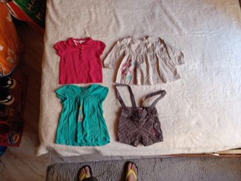 Lot de 4 vêtements fille taille 18m