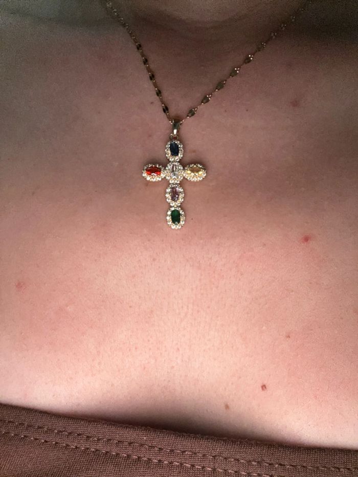 Collier religieux - photo numéro 2