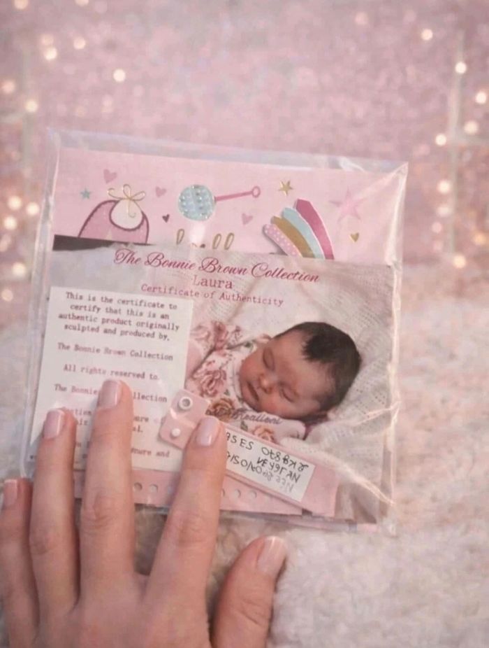 Reborn kit laura authentique - photo numéro 10