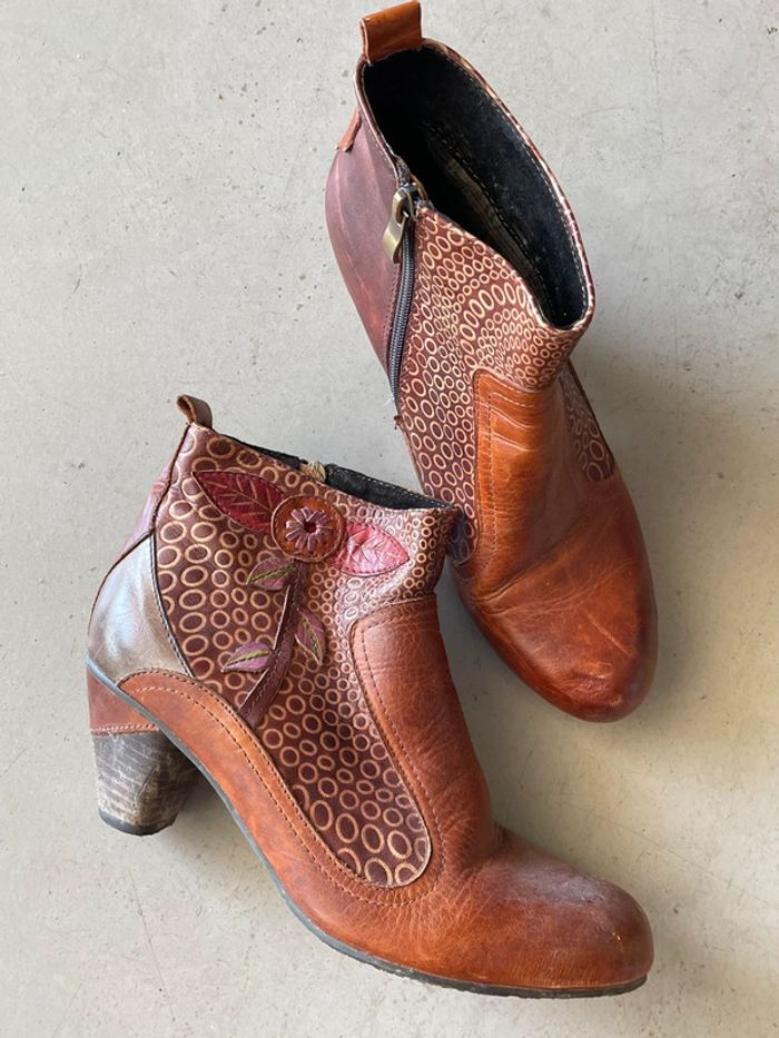 Bottines marrons vintage fleuries 38 - photo numéro 3