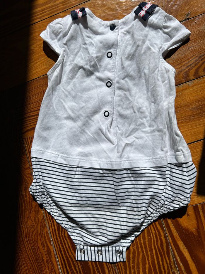 Barboteuse taille 9 mois - photo numéro 5