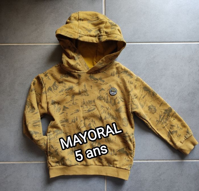 Sweat à capuche Mayoral 5 ans