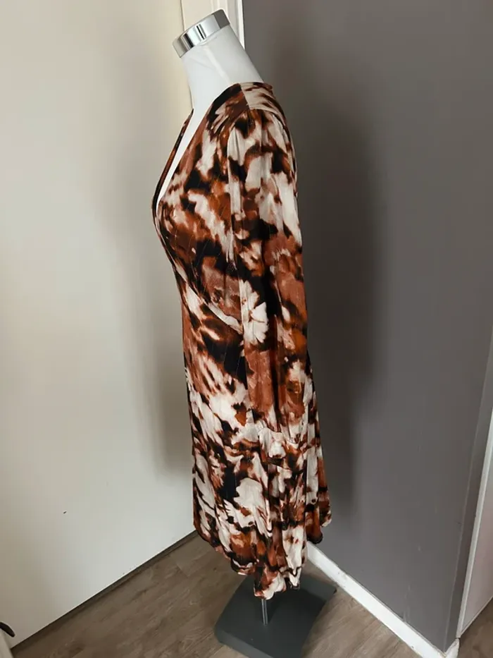 Andromède, robe imprimée, multicolore neuf avec étiquette, taille L/40 - photo numéro 3