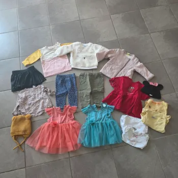 Lot vêtements 6 mois