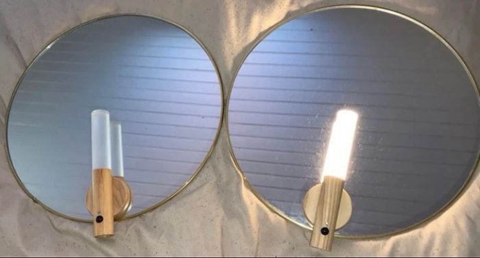 Lot de 2 luminaires avec leur miroir