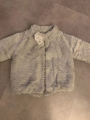 Veste grise 3/4 ans