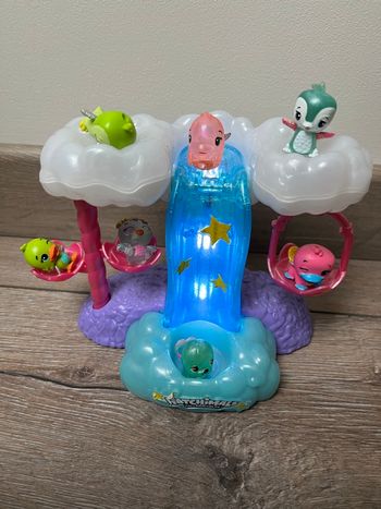 Hatchimals playset cascade lumineuse