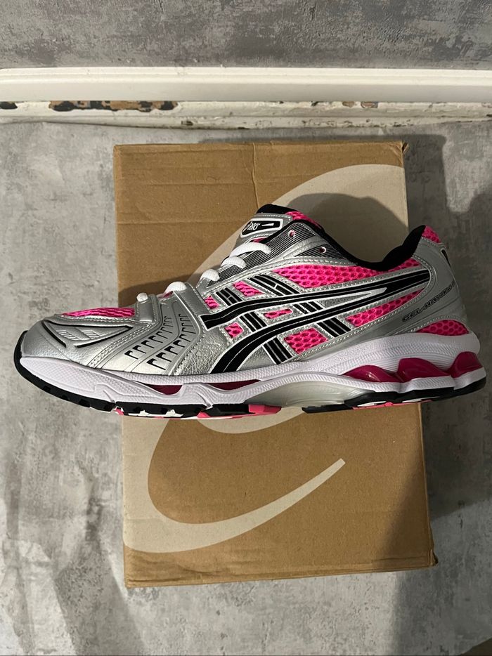 ASIC gel Kayano 14 Argenté/Rose– NEUF – Pointure 43.5 – Homme/Femme - photo numéro 4