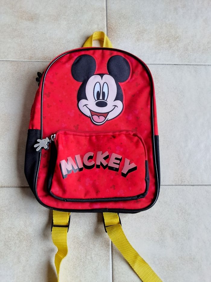 Sac à dos maternelle, crèche Mickey Disney neuf