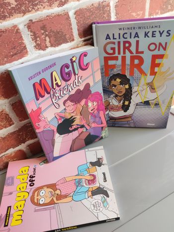 Lot de 3 livres bd roman graphique Glénat & Jungle