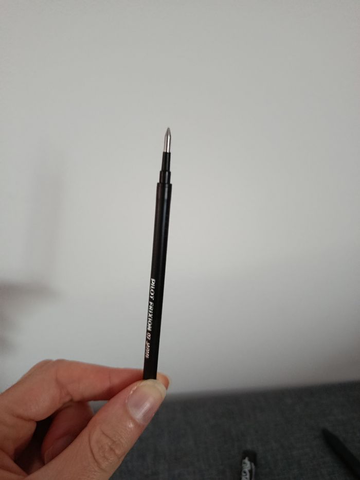 Crayon Frixion Pilot noir neuf - photo numéro 2