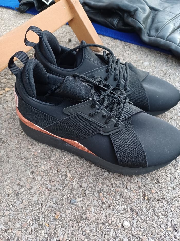 Vend puma femme taille 40