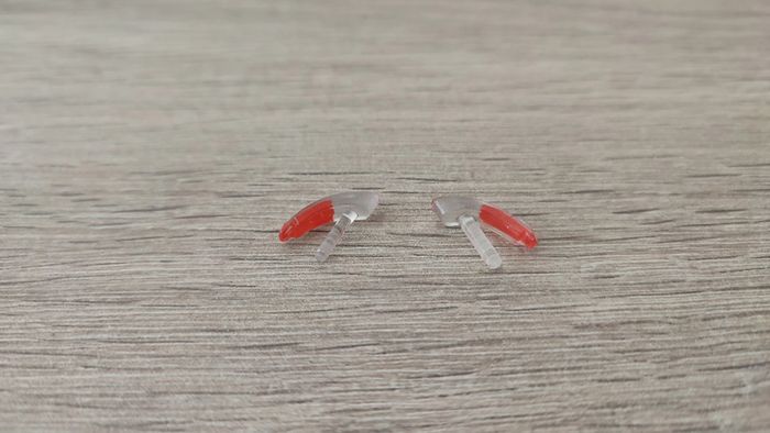 Lot x2 clignotant avant pièce détachée miniature Chevrolet Corvette C5 1997 Burago Bburago 1/18 #B65 - photo numéro 2