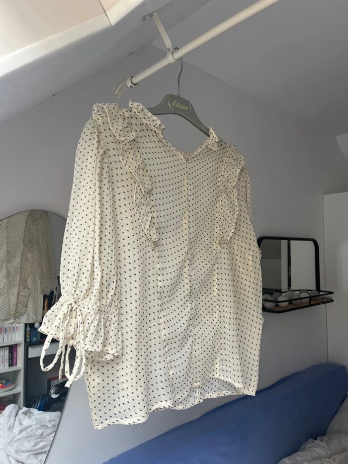 Blouse à pois transparente - photo numéro 4