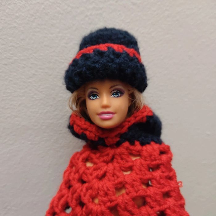 Vêtements pour Barbie 3 € - photo numéro 4