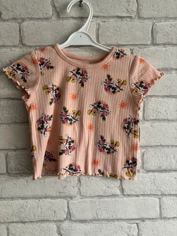 Tee-shirt Disney Primark taille 9 - 12 mois