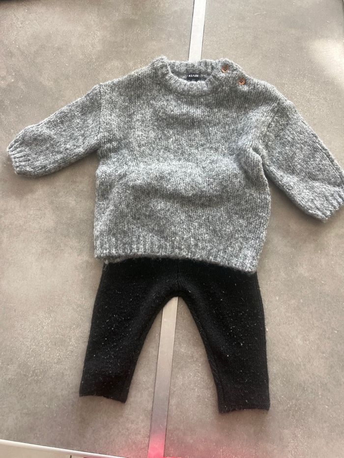 Ensemble pull et sont petit bat doux