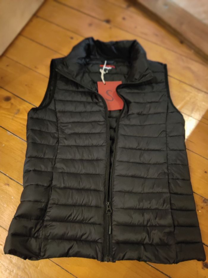 Veste sans manche matelassée S