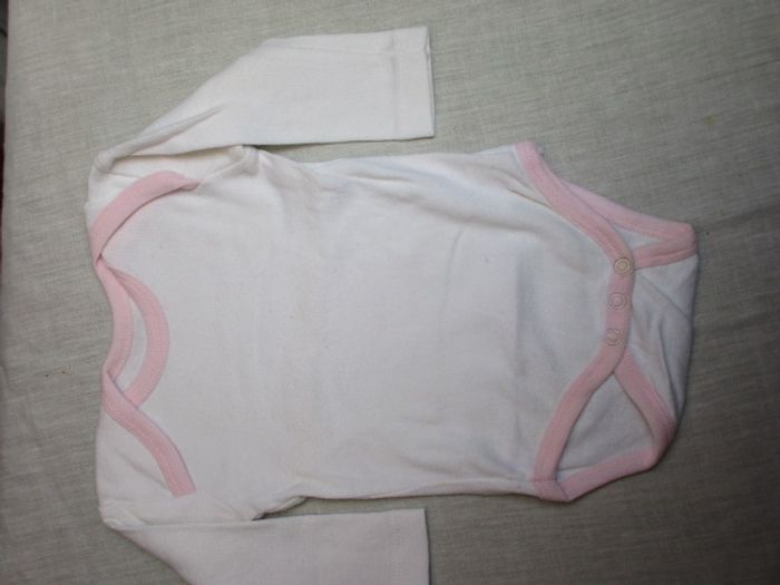 Lot de 4 body, 3 mois - photo numéro 5