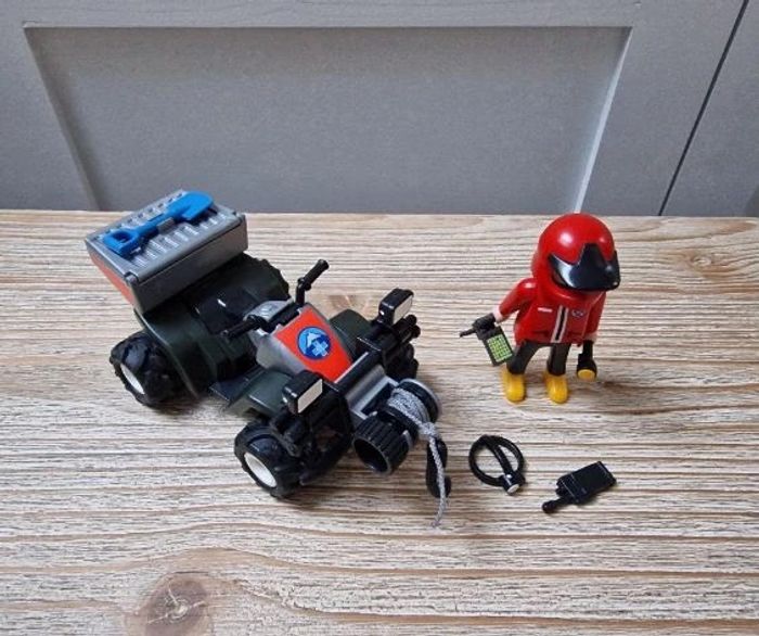 5429 Playmobil Quad de secours de montagne - photo numéro 2