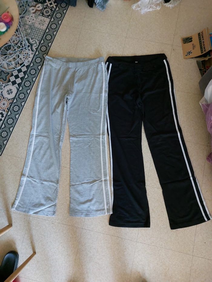 Lot de 2 pantalons très bon état