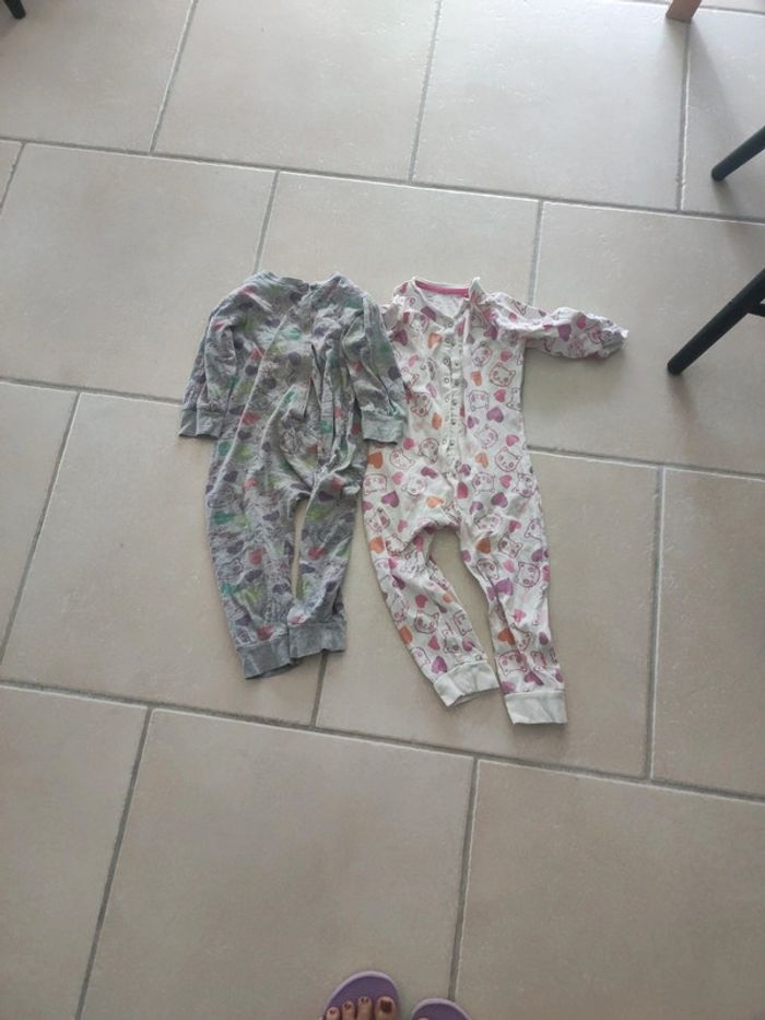 Lot 2 pyjamas légers combi