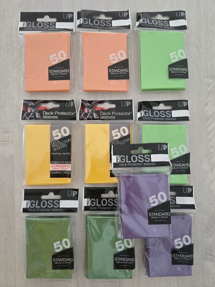 Lot de 10 paquets de 50 sleeves Ultra Pro Deck Protector
