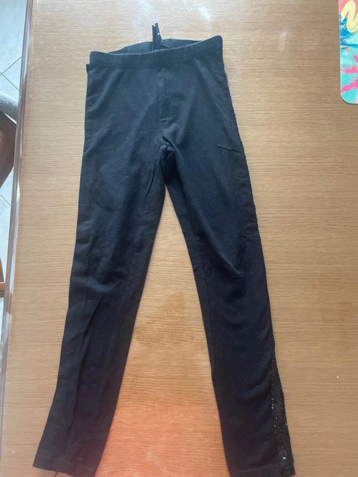 pantalon noir avec strass