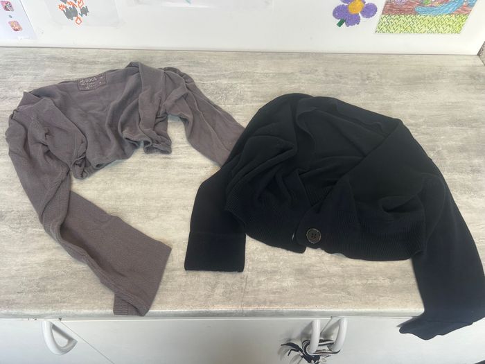 Lot 24 vêtements fille 12 ans complet pantalon robes chemise veste haut gilet pull - photo numéro 4