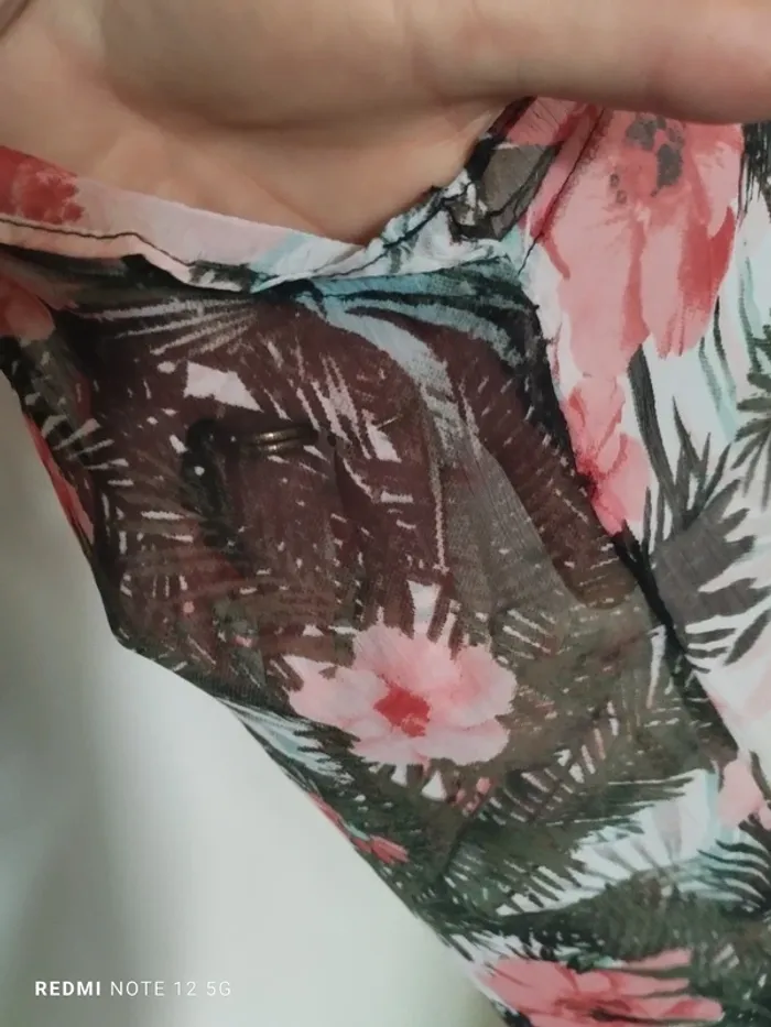 Magnifique blouse transparente taille 40 - photo numéro 5