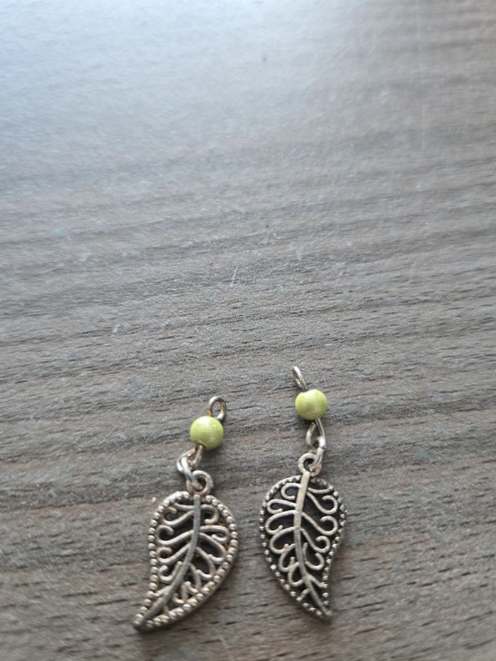 Deux pendentifs 🔴 - photo numéro 3