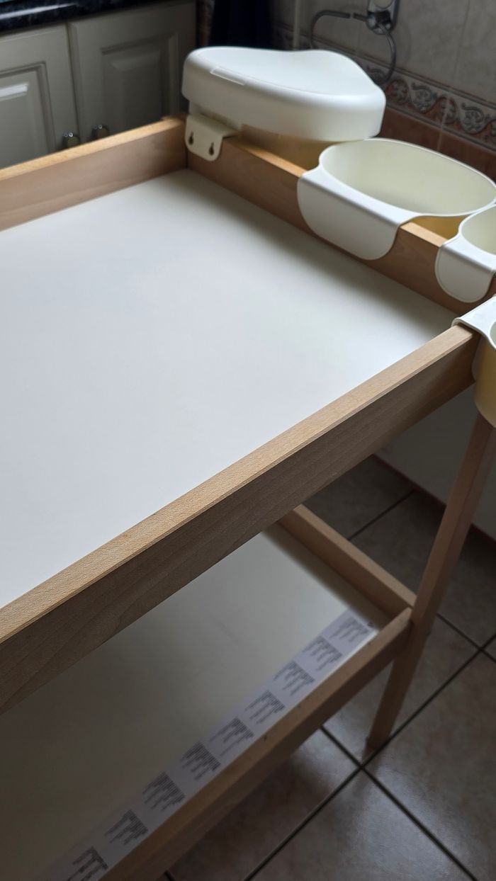 🌺🌺Table a langer , avec bacs, poubelle  🌺🌺(ferme) pas d envoi . - photo numéro 7