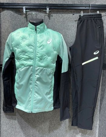 Ensemble ASICS Streetwear neuf Menthe/Noir– Taille L – 110€