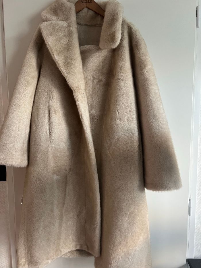 Manteau fourrure - photo numéro 2