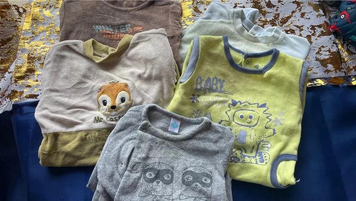 Lot 5 pyjama velours 9mois