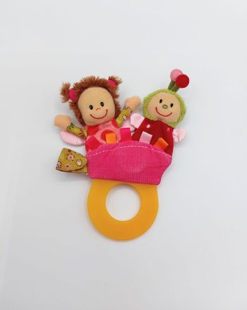 Hochet doudou Les Lilliputiens marionnette à 2 doigts grelot anneau Sos doudou
