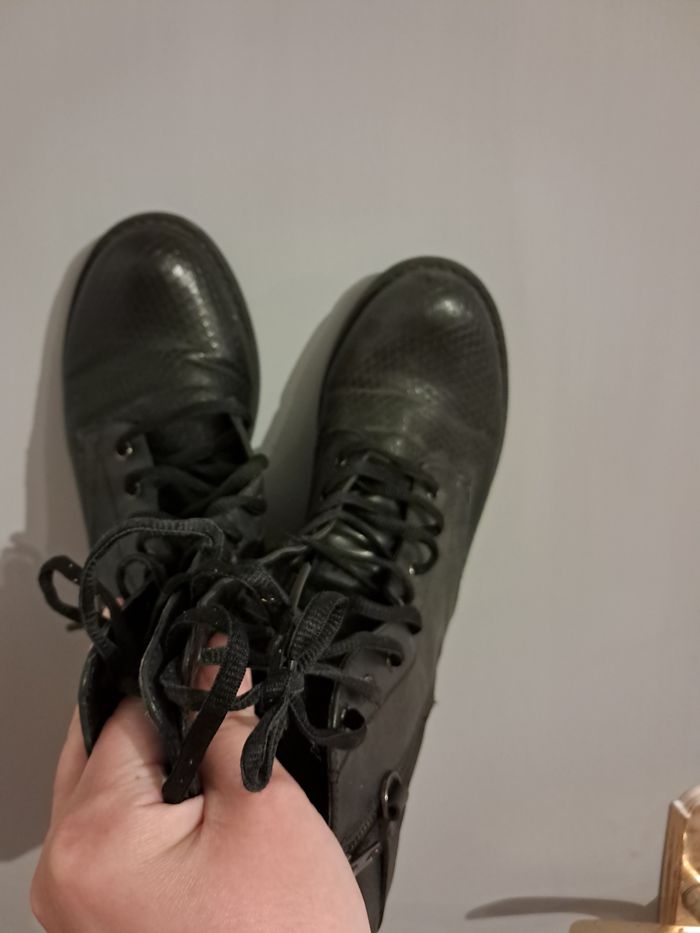 Bottines presque neuves - photo numéro 3
