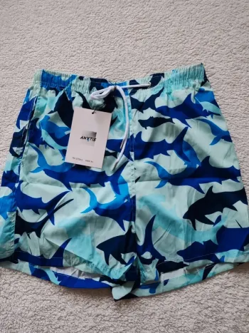 Short amytis