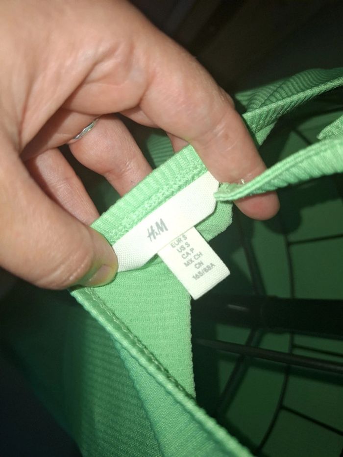 H&M S - photo numéro 3