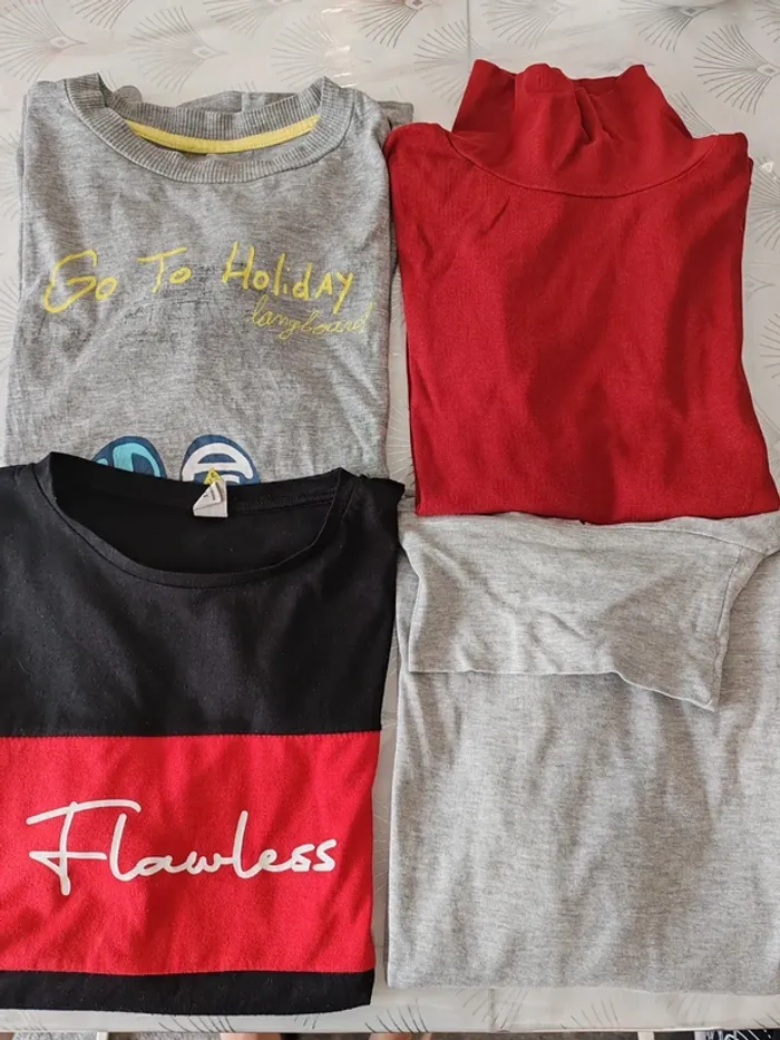 Lot de 4 hauts 13/14 ans