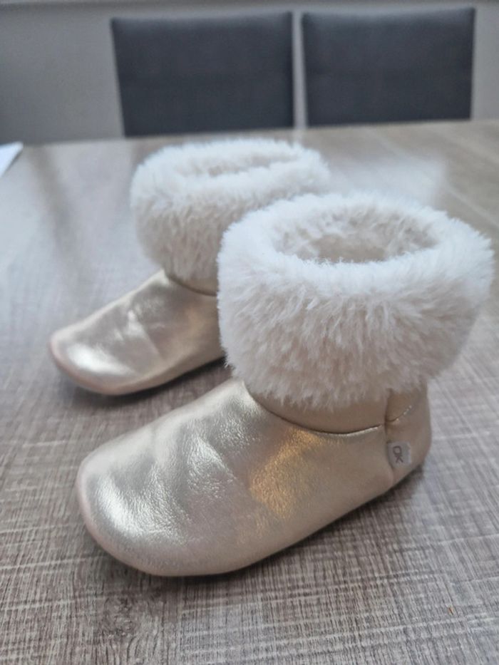 Chaussons de fête Okaïdi 27/28 en très bon état