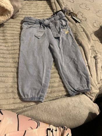 Pantalon fille 18 mois 81cm